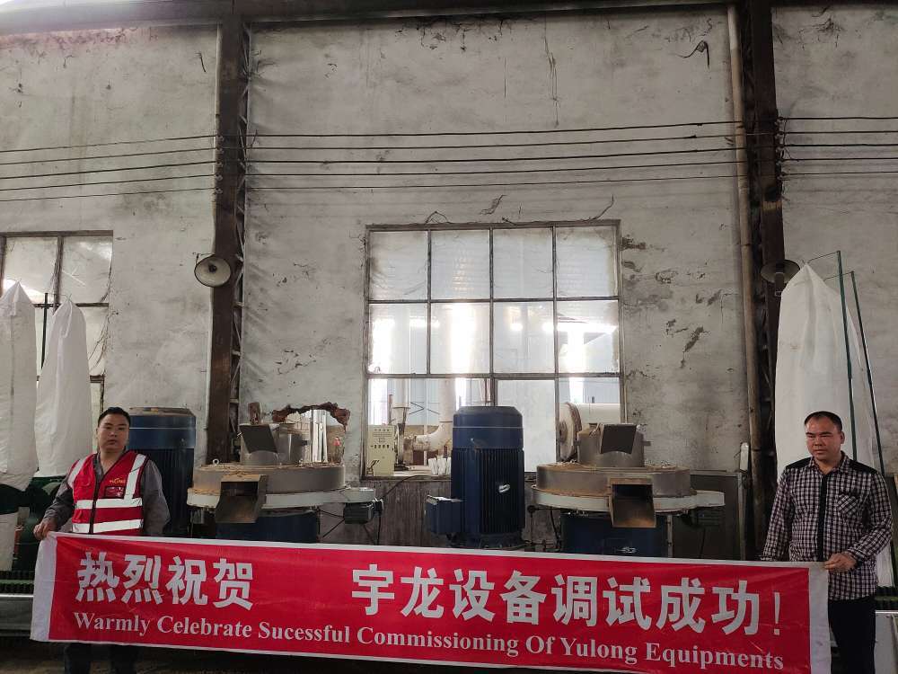 广西杂木木屑颗；辈3-4吨